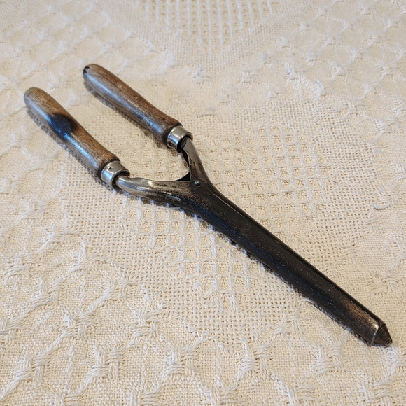 Antique Victorian Hair Mustache Curler Ringlet Curling Crimping Iron Wood Handle - Picture 7 of 13